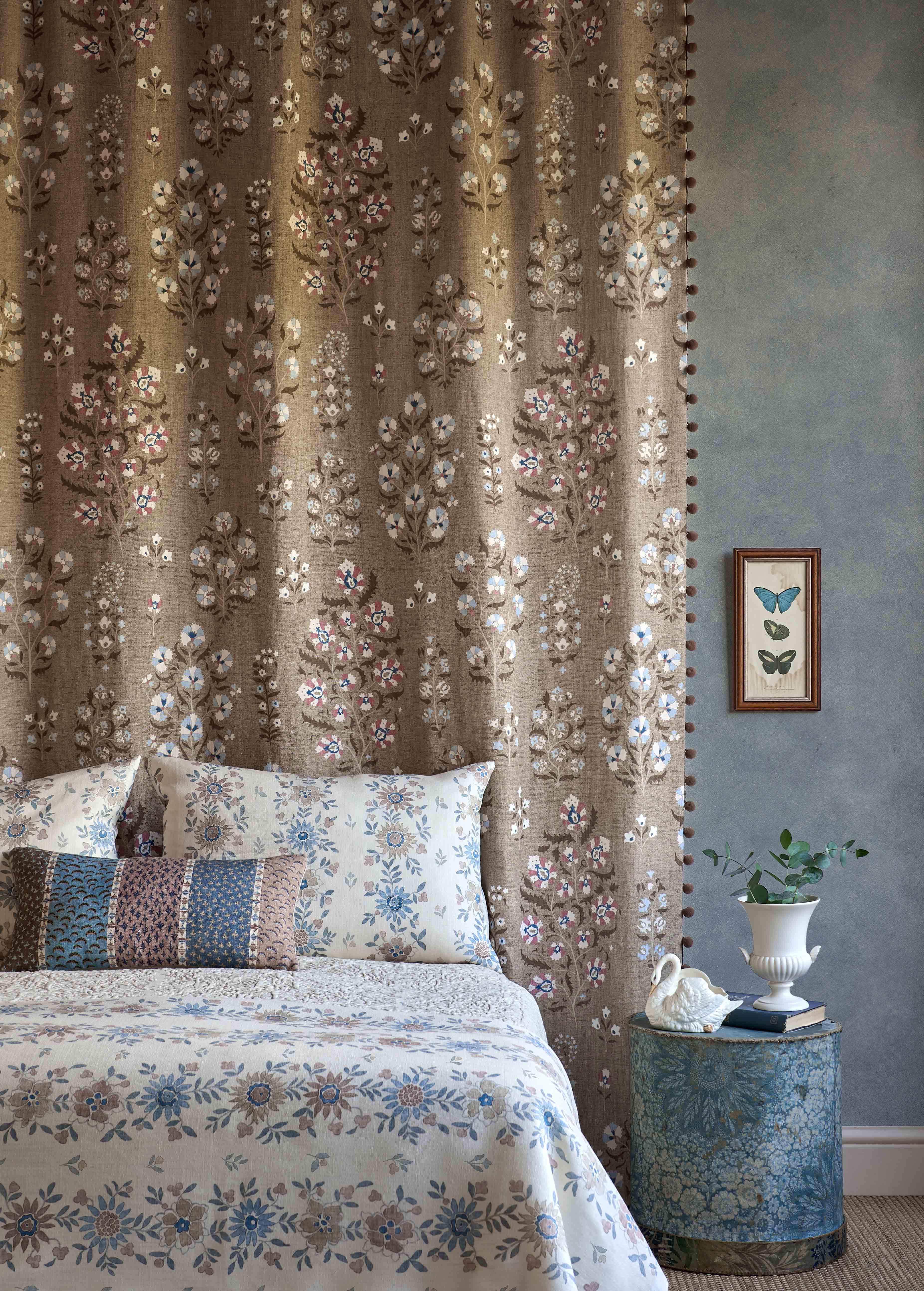 floral blue and brown bedroom lewis and wood